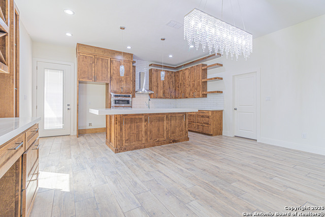 Image 11 of 50 For 19402 Easy Oak