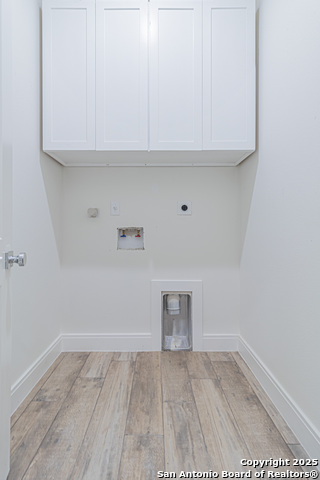 Image 19 of 50 For 19402 Easy Oak