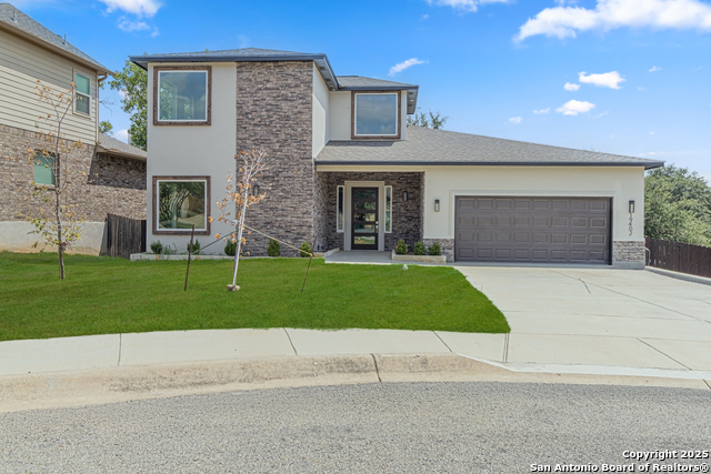 Image 2 of 50 For 19402 Easy Oak