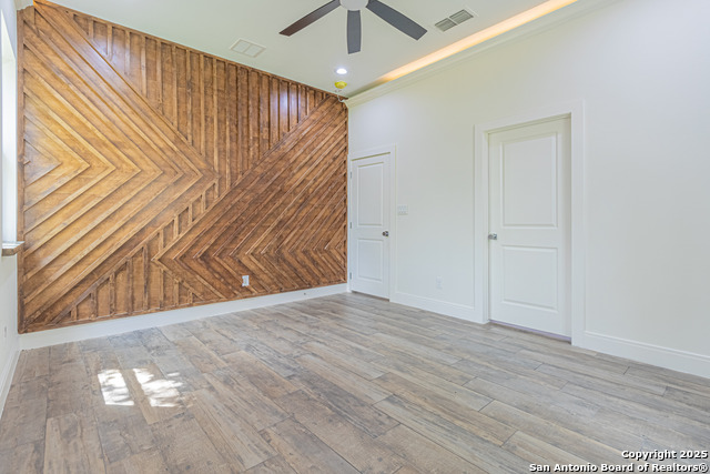 Image 23 of 50 For 19402 Easy Oak