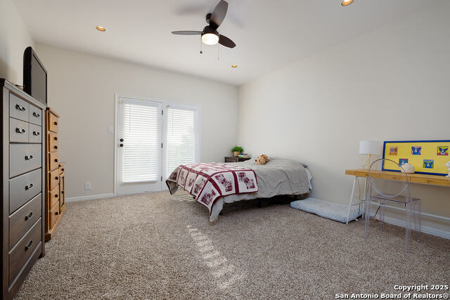 Listing photo id 21 for 625 Paseo Canada St