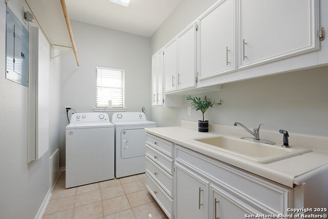 Listing photo id 36 for 625 Paseo Canada St