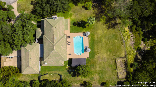 Listing photo id 41 for 625 Paseo Canada St