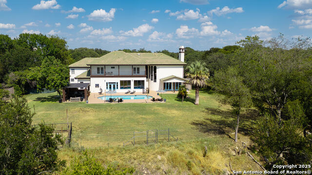 Listing photo id 42 for 625 Paseo Canada St