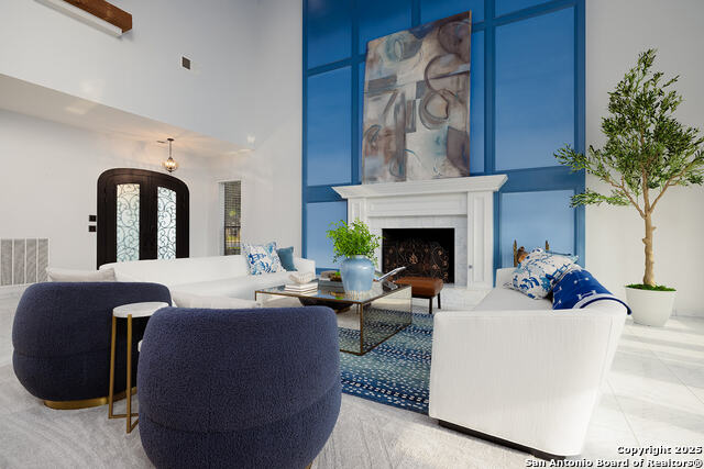 Listing photo id 3 for 625 Paseo Canada St