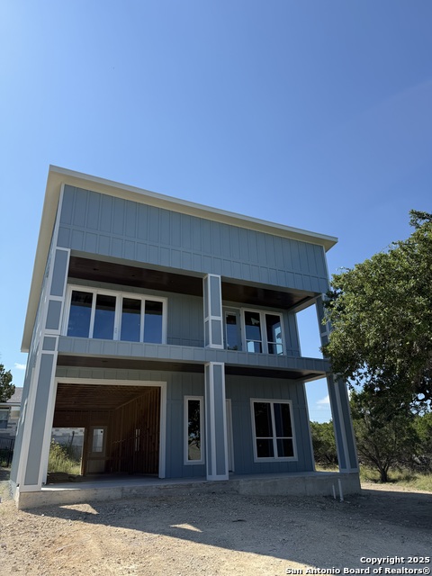 Details for 748 Riviera  , Canyon Lake, TX 78133