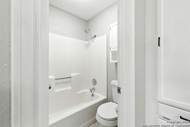 Image 21 of 28 For 125 Whisper Way