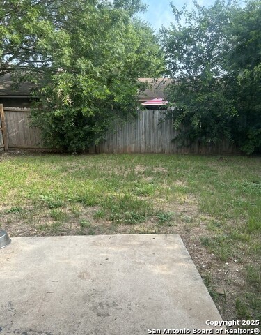 Image 17 of 17 For 6858 Maple Springs