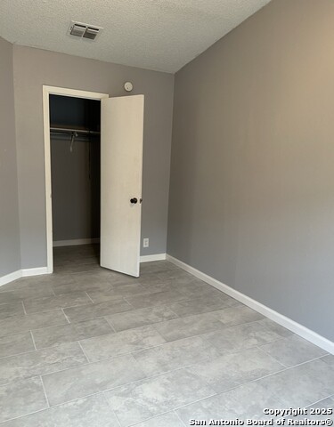 Image 7 of 17 For 6858 Maple Springs