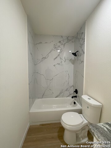 Listing photo id 6 for 610 Pecan Valley