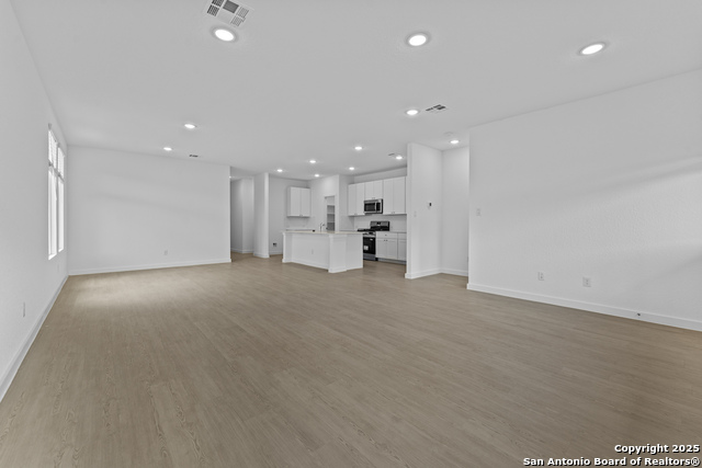 Image 24 of 30 For 14863 Taradeau