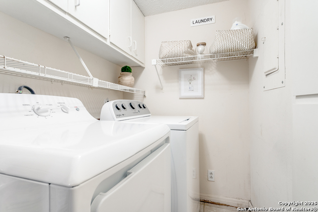 Image 17 of 28 For 701 Strings Dr