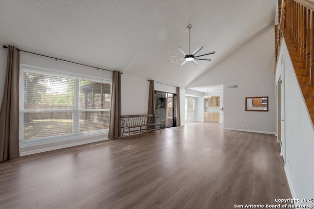 Image 16 of 36 For 7107 Stirrup Cir