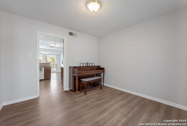 Image 7 of 36 For 7107 Stirrup Cir