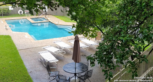 Image 12 of 19 For 11839 Parliament Dr  1921