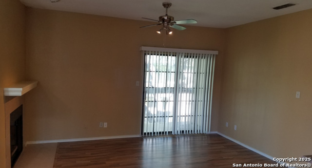 Image 4 of 19 For 11839 Parliament Dr  1921