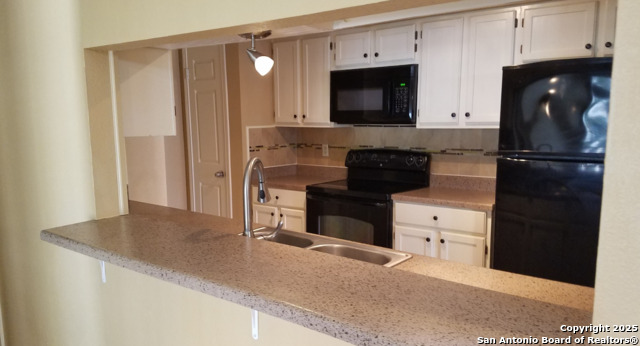 Image 6 of 19 For 11839 Parliament Dr  1921