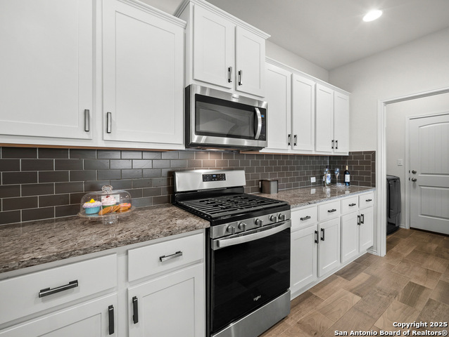 Image 14 of 41 For 133 Alba