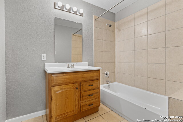 Image 14 of 22 For 13002 O'connor Cv