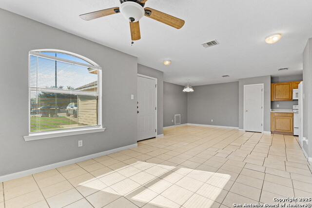 Image 3 of 22 For 13002 O'connor Cv