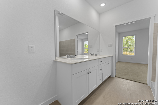 Listing photo id 18 for 14819 Taradeau