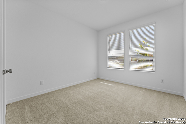 Listing photo id 2 for 14819 Taradeau