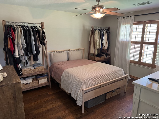 Image 12 of 47 For 10027 Creekwood