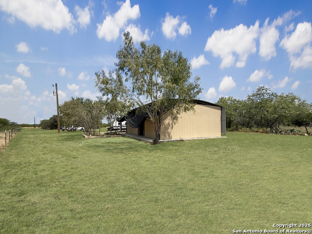 Listing photo id 9 for 2391 County Road 414