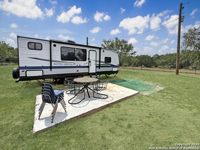 Listing photo id 4 for 2391 County Road 414