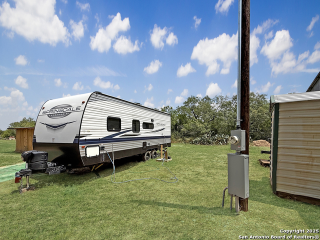 Listing photo id 6 for 2391 County Road 414