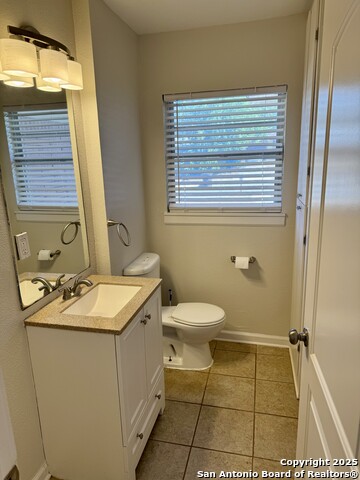 Image 15 of 20 For 410 Shannon Lee St