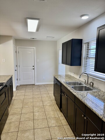 Image 6 of 20 For 410 Shannon Lee St