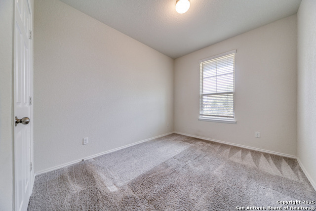 Image 12 of 37 For 27541 Sage View