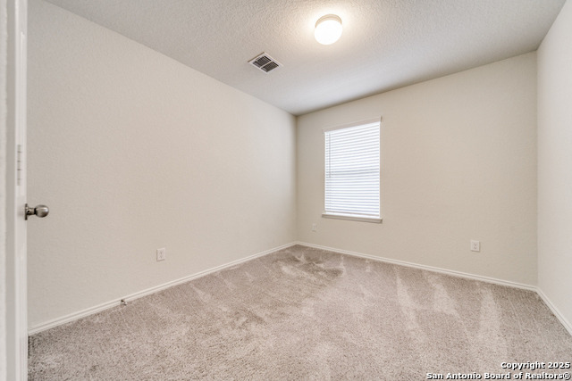 Image 16 of 37 For 27541 Sage View