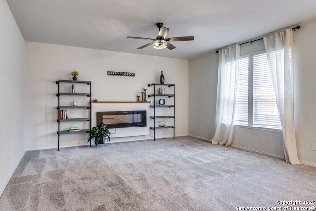 Image 4 of 37 For 27541 Sage View