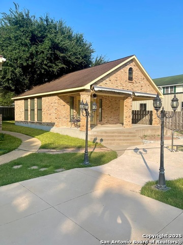 Listing photo id 18 for 1120 Avenue D