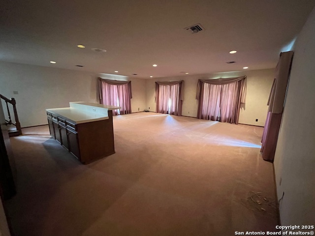 Listing photo id 6 for 1120 Avenue D