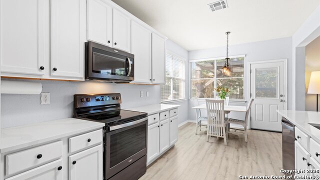 Image 14 of 44 For 2024 Warwick Place