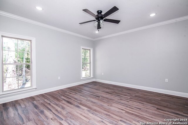 Image 10 of 13 For 226 Colonial