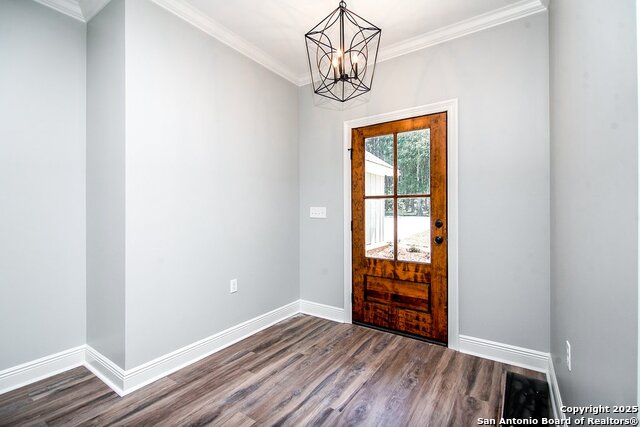 Image 2 of 13 For 226 Colonial