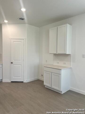 Listing photo id 8 for 5015 Palo Duro