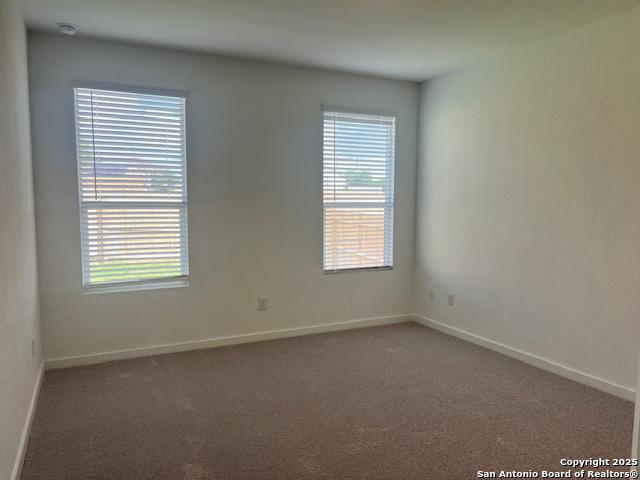 Listing photo id 11 for 5015 Palo Duro