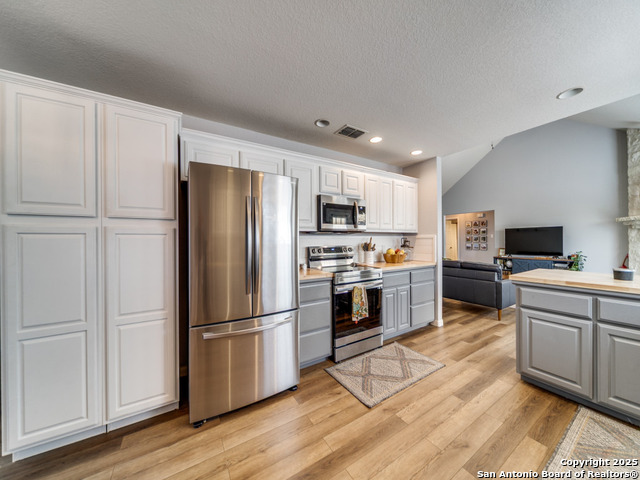 Image 10 of 25 For 129 Mountainview