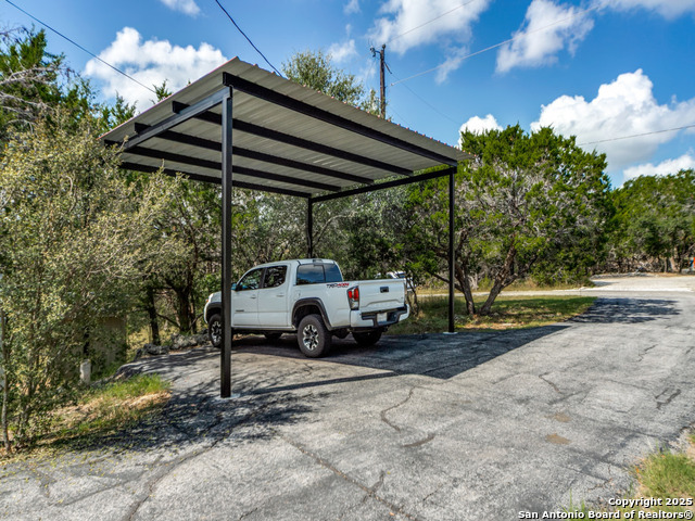 Image 4 of 25 For 129 Mountainview