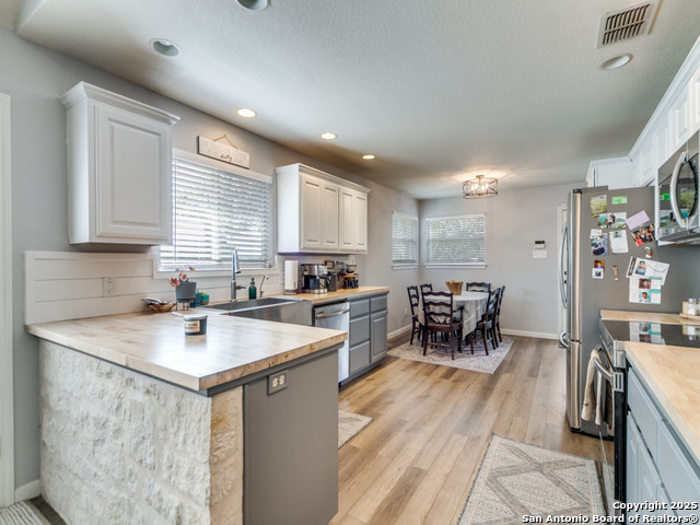 Image 9 of 25 For 129 Mountainview