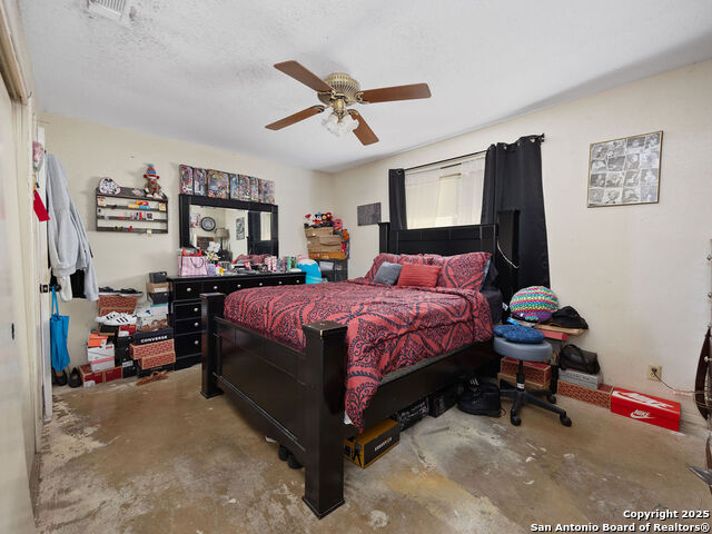 Image 11 of 30 For 4706 Esterbrook