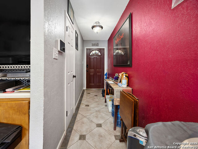 Image 18 of 30 For 4706 Esterbrook