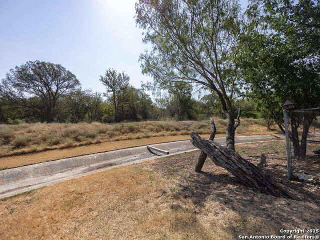 Image 27 of 30 For 4706 Esterbrook