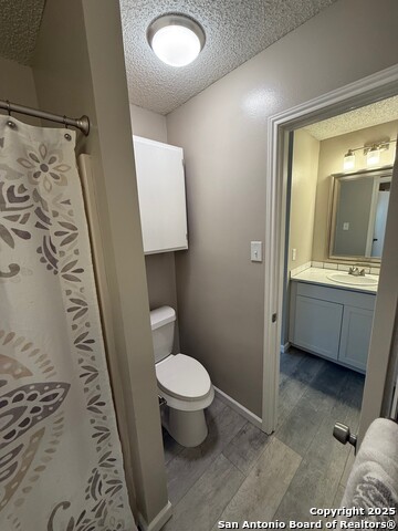 Listing photo id 9 for 12019 Stoney