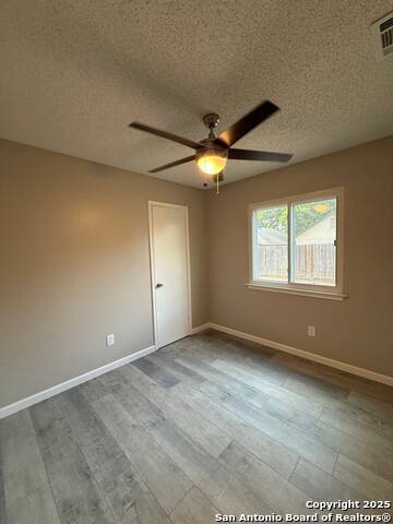 Listing photo id 10 for 12019 Stoney